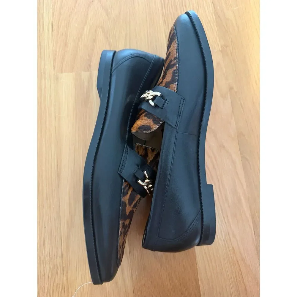 Bernardo Zephyr Black Leather Loafers – Leopard Print & Gold Chain – Size 8 NWOB